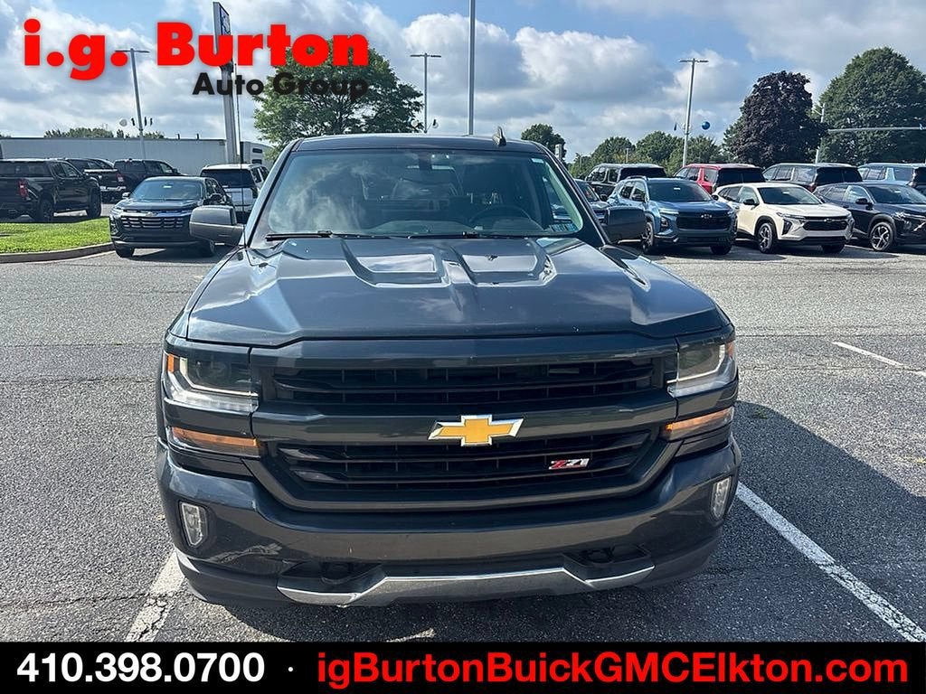 chevrolet silverado 1500 2018 3GCUKREC7JG506828 image chevrolet silverado 1500 2018 3GCUKREC7JG506828 image